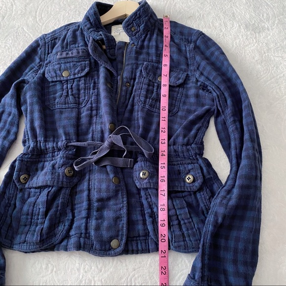 AEO Dark Blue Plaid Fitted Jacket - Picture 3 of 11